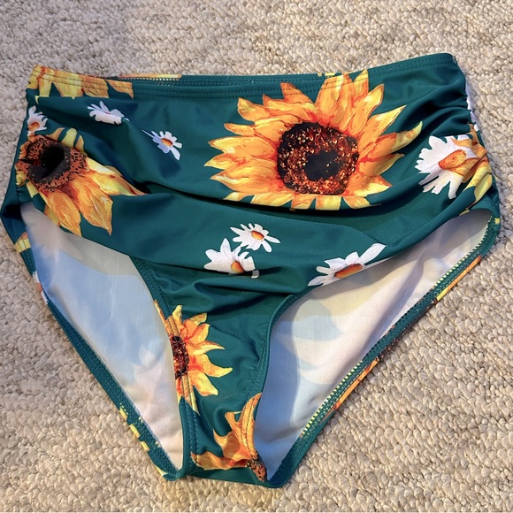 shein bikini bottom - Picture 1 of 3